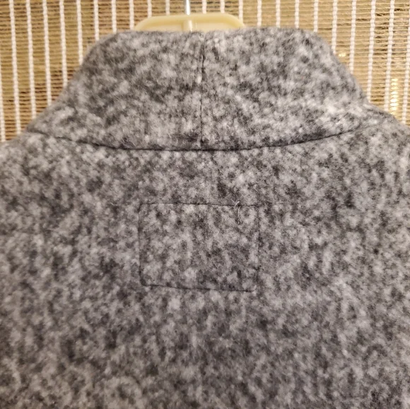 Sweater-Fleece Coat - Picture 11 of 12
